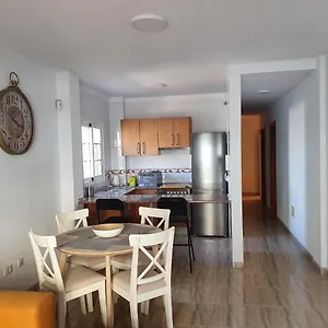 https://palm-mar-beach-palm-mar.in-canary-islands.com